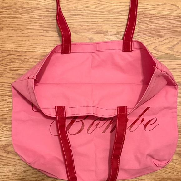 Pink Cherry Bombe Tote Bag NWOT - Picture 2 of 2